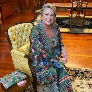 Meet your Posher, Caroline